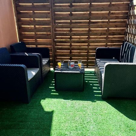 L'Esquirou Appartement Rocbaron Buitenkant foto