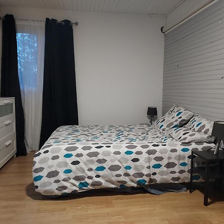 L'Esquirou Appartement Rocbaron Buitenkant foto
