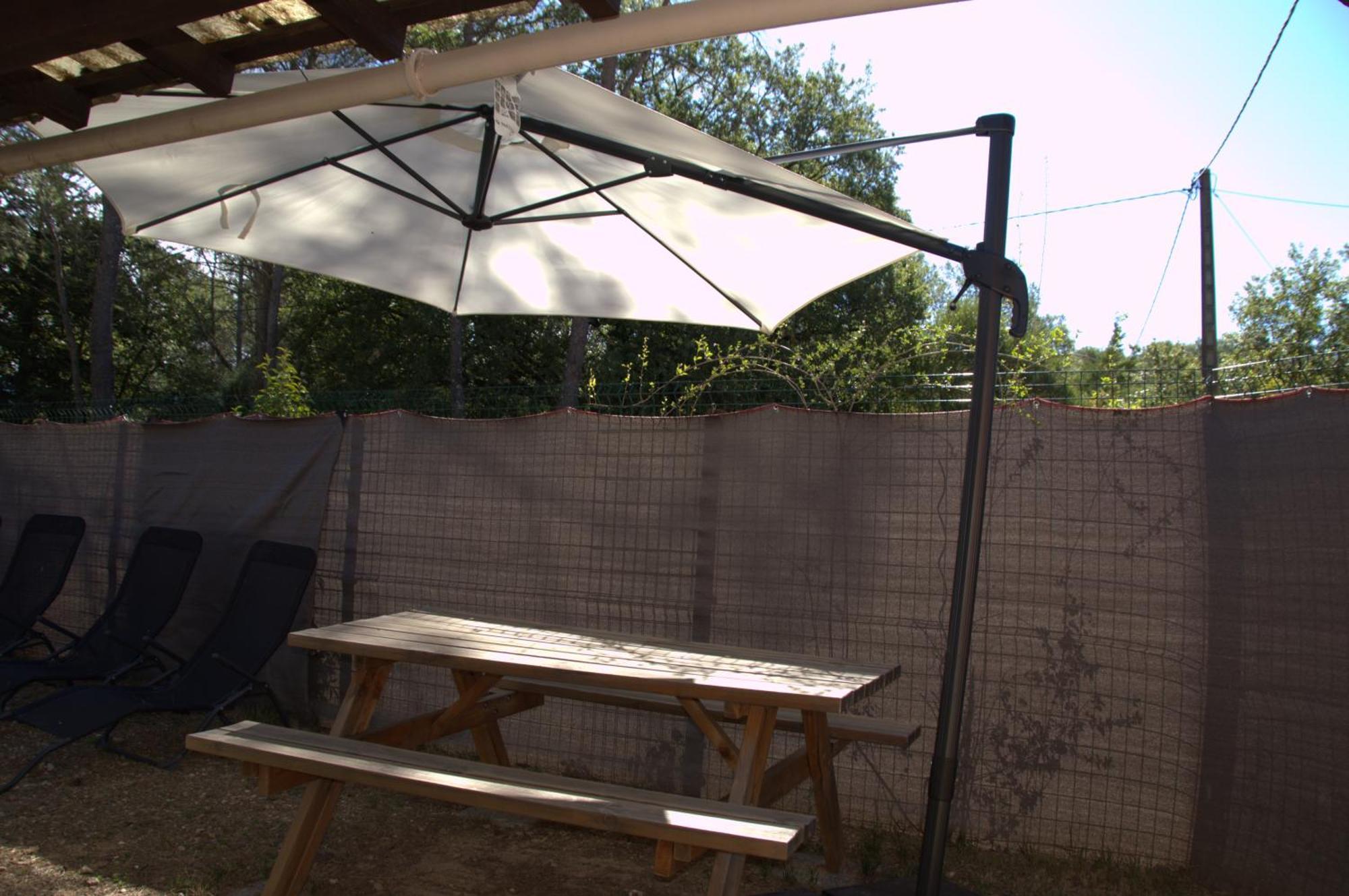 L'Esquirou Appartement Rocbaron Buitenkant foto