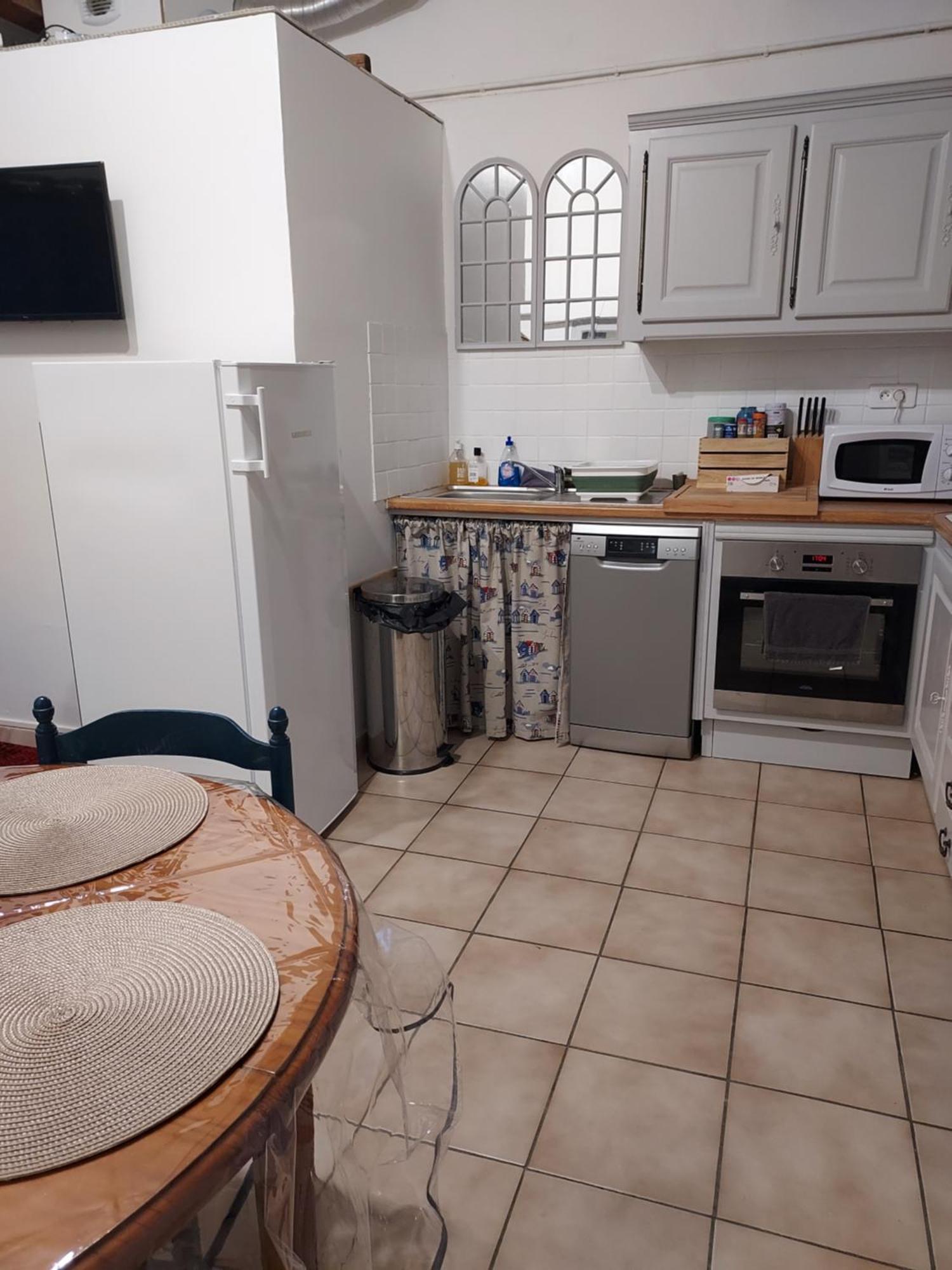 L'Esquirou Appartement Rocbaron Buitenkant foto